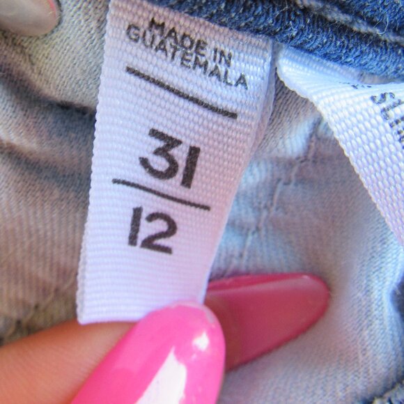 LOFT Made & Loved Women High Rise Relaxed Flare Jeans in Medium Wash Size 31/12 - Picture 8 of 13